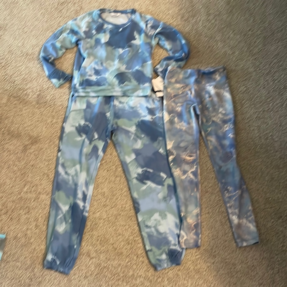 Girls Athleta Lot size 12